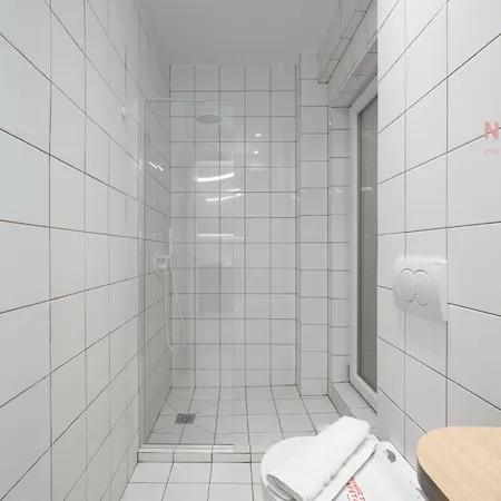 Acuarela Suites, Nilie Hospitality Mgmt Lägenhet *