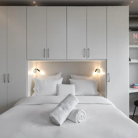 Acuarela Suites, Nilie Hospitality Mgmt Lägenhet *